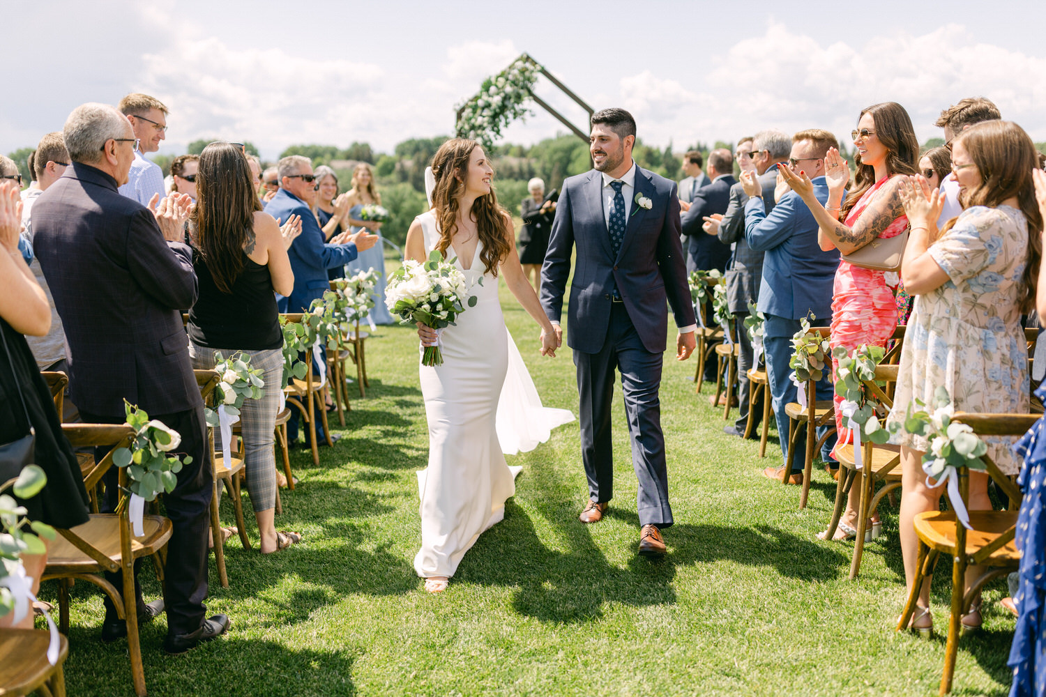 BGC_Outdoor_Ceremony_B_G